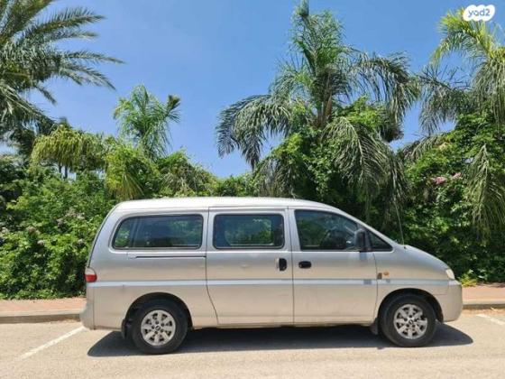 יונדאי H1 SV סגור אוט' דיזל 2.5 (105 כ''ס) דיזל 2006 למכירה באשדות יעקב איחוד