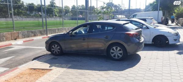 מאזדה j Active הצ'בק אוט' 1.5 (120 כ''ס) בנזין 2014 למכירה במיתר u002F כרמית