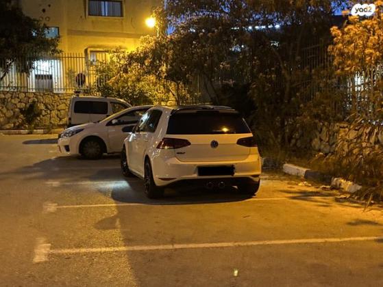 פולקסווגן גולף Trendline אוט' 5 דל' 1.4 (125 כ''ס) בנזין 2016 למכירה בחיפה