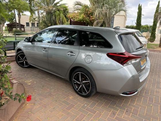 טויוטה אוריס הייבריד TS סטיישן הייבריד אוט' 1.8 (99 כ"ס) בנזין 2018 למכירה בחשמונאים