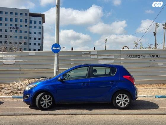 יונדאי i20 Inspire אוט' 1.4 (100 כ"ס) [2009-2015] בנזין 2012 למכירה בתל אביב יפו