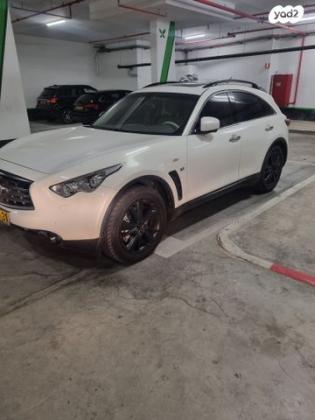 אינפיניטי QX70 / FX37 4X4 GT Premium אוט' 3.7 (320 כ"ס) בנזין 2015 למכירה ביבנה