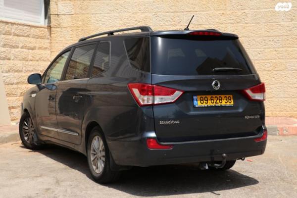 סאנגיונג רודיוס DLX אוט' דיזל 7 מק' 2.2 (178 כ"ס) דיזל 2016 למכירה במודיעין עילית