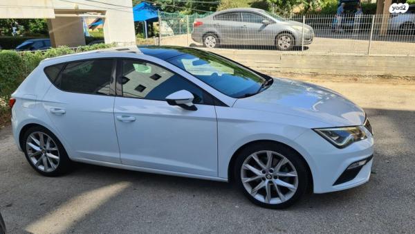 סיאט לאון FR אוט' 5 דל' 2.0 (190 כ''ס) בנזין 2019 למכירה בפתח תקווה