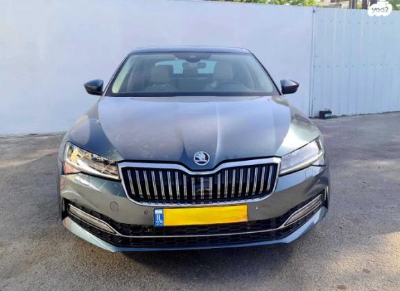 סקודה סופרב (2019 ואילך) 4X4 L&K FL אוט' 2.0 (272 כ''ס) בנזין 2020 למכירה ברמת גן