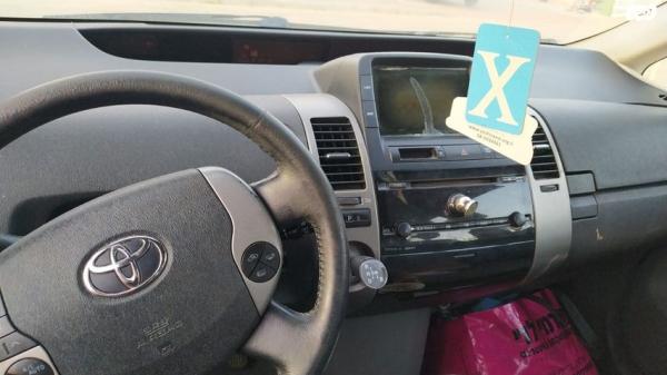 טויוטה פריוס GLI הייבריד אוט' 1.5 (76 כ"ס) בנזין 2008 למכירה בנתניה