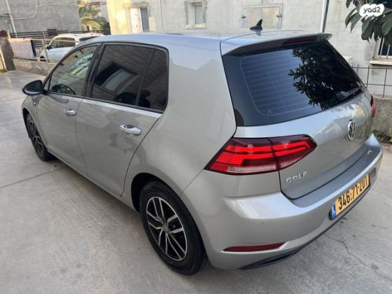 פולקסווגן גולף Trendline אוט' 5 דל' 1.4 (125 כ''ס) בנזין 2017 למכירה בכרמיאל