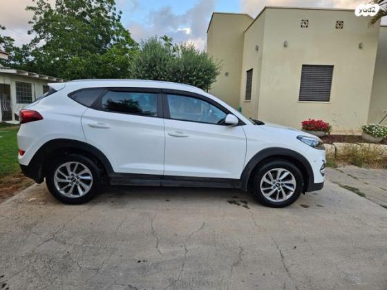 יונדאי טוסון Premium אוט' בנזין 2.0 (155 כ"ס) בנזין 2017 למכירה בצרופה