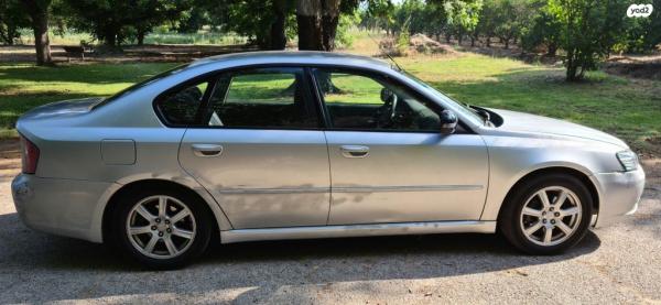 סובארו B4 4X4 20i סדאן אוט' 2.0 (137 כ''ס) בנזין 2005 למכירה בגדרה