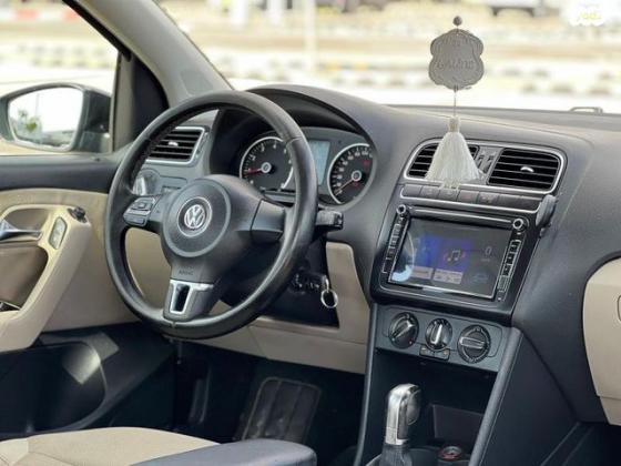 פולקסווגן פולו Comfortline אוט' 5 דל' 1.2 (105 כ''ס) בנזין 2011 למכירה בירכא