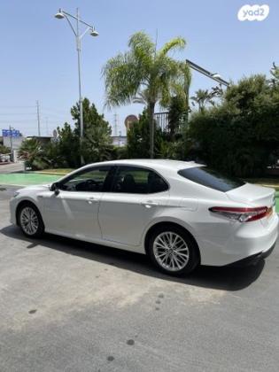 טויוטה קאמרי XLE הייבריד אוט' 2.5 (178 כ''ס) בנזין 2019 למכירה בתל אביב יפו