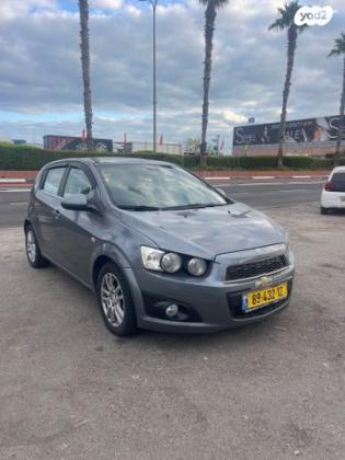 שברולט סוניק LTZ Platinum הצ'בק אוט' 1.6 (116 כ"ס) בנזין 2013 למכירה בחיפה