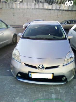 טויוטה פריוס GLI הייבריד אוט' 1.8 (99 כ"ס) בנזין 2012 למכירה בביתר עילית