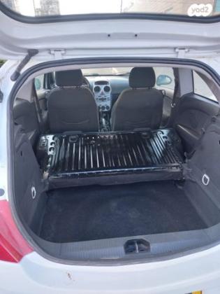 אופל קורסה Essentia ידני 3 דל' 1.2 (85 כ"ס) בנזין 2013 למכירה בנתניה