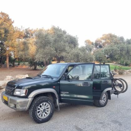 איסוזו טרופר ארוך 4X4 S אוט' דיזל 3.0 (159 כ''ס) דיזל 2004 למכירה בתל אביב יפו