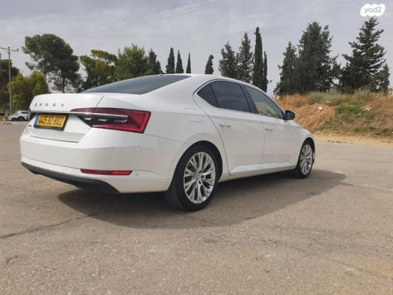 סקודה סופרב (2019 ואילך) Ambition FL אוט' דיזל 2.0 (200 כ''ס) דיזל 2021 למכירה בשדרות