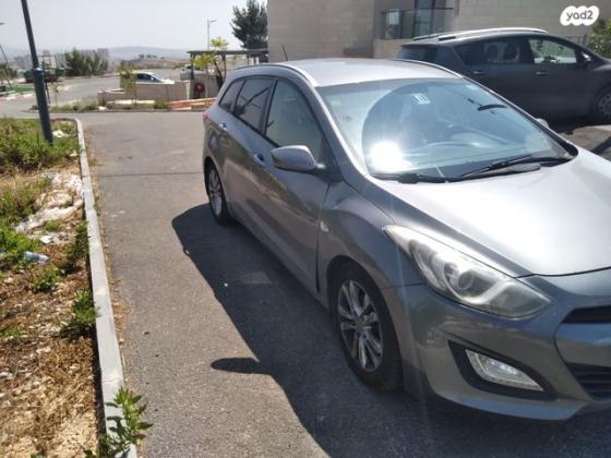 יונדאי i30 Inspire סטיישן אוט' 1.6 (135 כ"ס) בנזין 2014 למכירה בפסגות