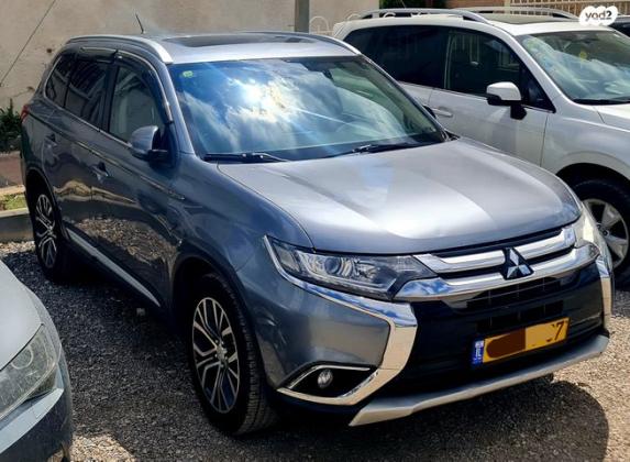 מיצובישי אאוטלנדר Premium אוט' 7 מק' 2.0 (150 כ''ס) בנזין 2016 למכירה בנצרת