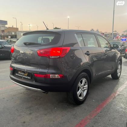 קיה ספורטז' Urban אוט' 2.0 (166 כ''ס) בנזין 2015 למכירה בראשון לציון