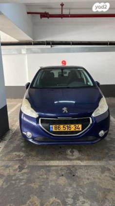 פיג'ו 208 Active ידני 1.2 (82 כ"ס) בנזין 2016 למכירה באור יהודה