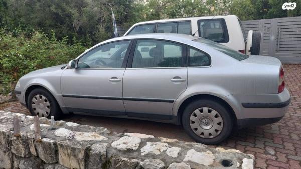 פולקסווגן פאסאט Fleet אוט' 2.0 (115 כ''ס) בנזין 2005 למכירה במודיעין מכבים רעות