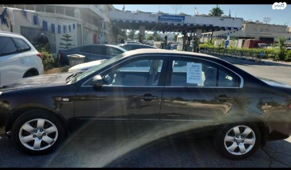 קיה מג'נטיס LX אוט' 2.0 (145 כ''ס) בנזין 2008 למכירה בירושלים