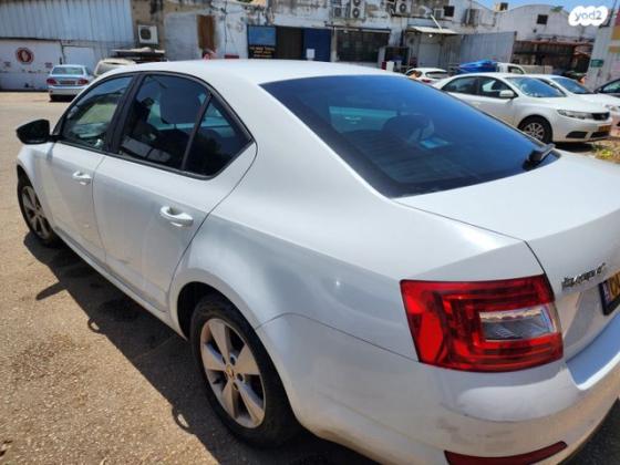 סקודה אוקטביה Elegance ידני דיזל 1.6 (105 כ''ס) דיזל 2014 למכירה בכפר סבא
