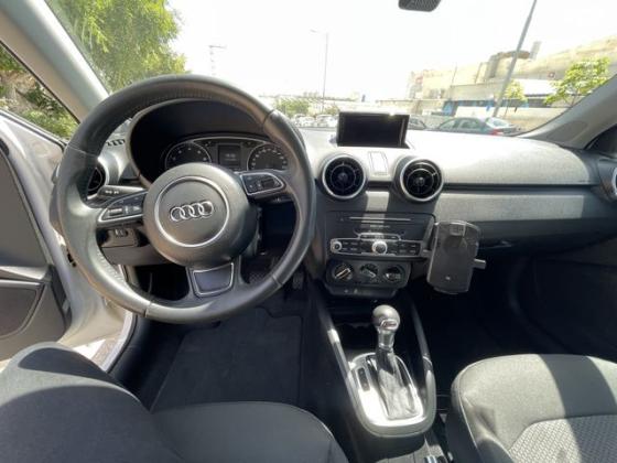 אאודי A1 Style אוט' 3 דל' 1.0 (95 כ''ס) בנזין 2016 למכירה בירושלים
