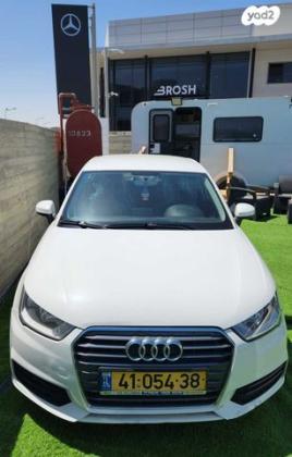 אאודי A1 Sportback אוט' 1.0 (95 כ''ס) בנזין 2016 למכירה בבאר שבע