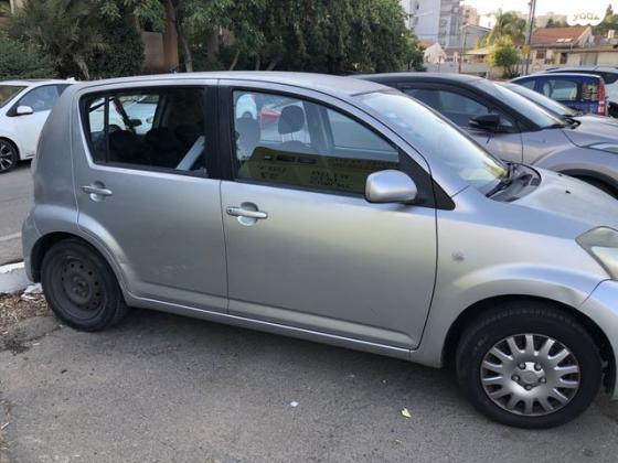 דייהטסו סיריון CX אוט' מהודר 1.3 (87 כ''ס) בנזין 2007 למכירה ברמת גן