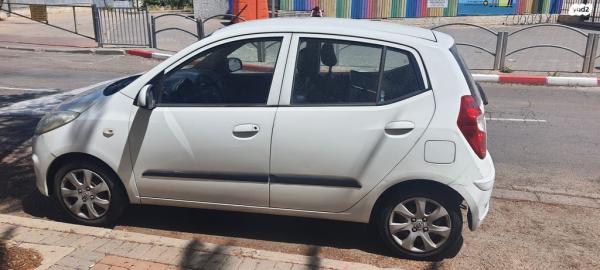יונדאי i10 Inspire ידני 1.1 (69 כ''ס) בנזין 2011 למכירה במודיעין מכבים רעות