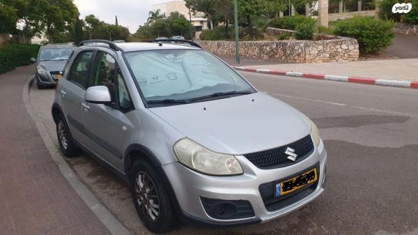 סוזוקי SX4 GLA הצ'בק אוט' 1.6 (120 כ"ס) בנזין 2012 למכירה בקרית אתא