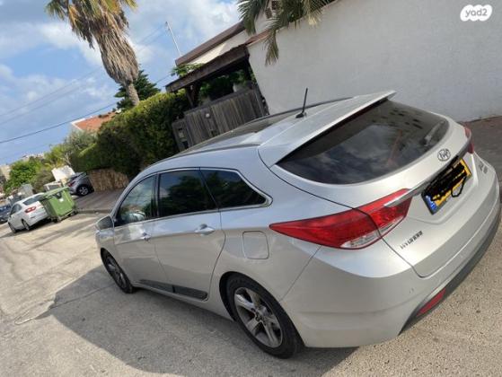 יונדאי i40 Elite סטיישן אוט' 2.0 (177 כ''ס) בנזין 2012 למכירה באשקלון