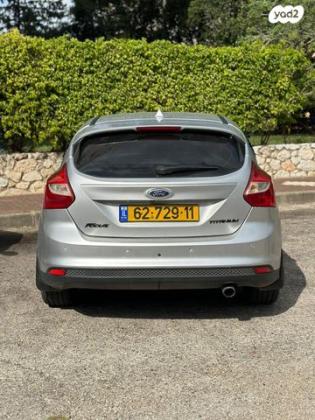 פורד פוקוס Titanium הצ'בק אוט' 2.0 (170 כ''ס) בנזין 2013 למכירה בנהריה