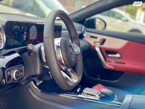 מרצדס CLA CLA250E AMG Line Plus הייבריד אוט' 1.3 (160 כ''ס) היברידי חשמל / בנזין 2022 למכירה בחיפה