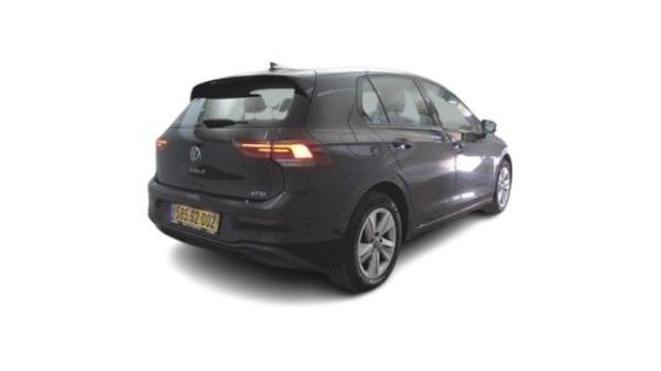 פולקסווגן גולף Life אוט' 1.0 (110 כ''ס) בנזין 2021 למכירה ב