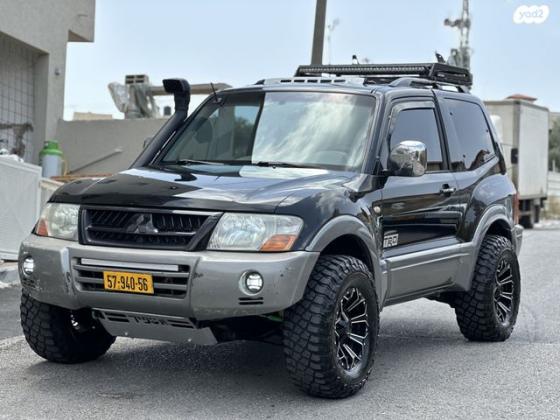 מיצובישי פג'רו קצר 4X4 GLX אוט' דיזל 5 מק' 3.2 (160 כ''ס) דיזל 2004 למכירה ביפיע