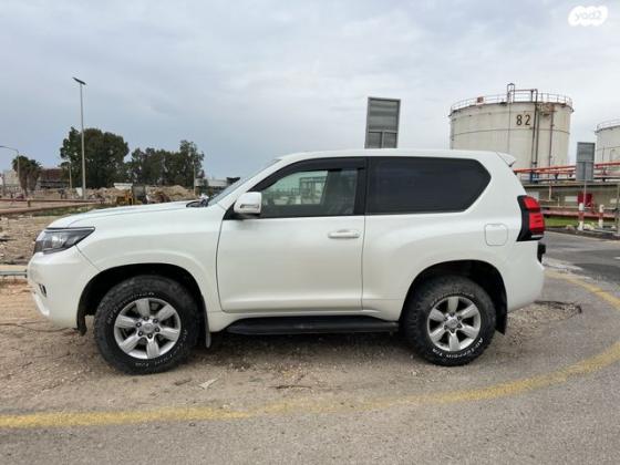 טויוטה לנד קרוזר קצר 4X4 Luxury אוט' דיזל 2.8 (177 כ"ס) דיזל 2016 למכירה בעבדון