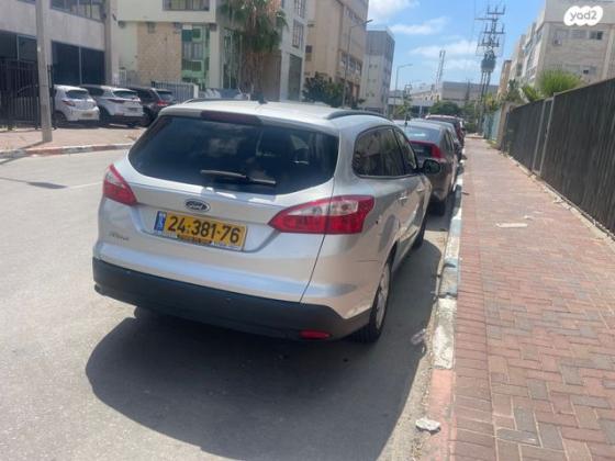 פורד פוקוס Trend סטיישן אוט' 1.6 (125 כ''ס) בנזין 2013 למכירה באשדוד