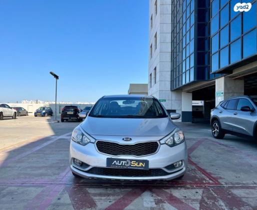 קיה פורטה LX אוט' 1.6 (130 כ''ס) בנזין 2015 למכירה בראשון לציון