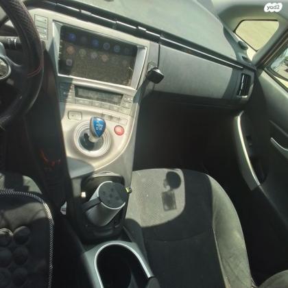 טויוטה פריוס GLI Plug In הייבריד אוט' 1.8 (99 כ"ס) היברידי חשמל / בנזין 2013 למכירה בטבריה