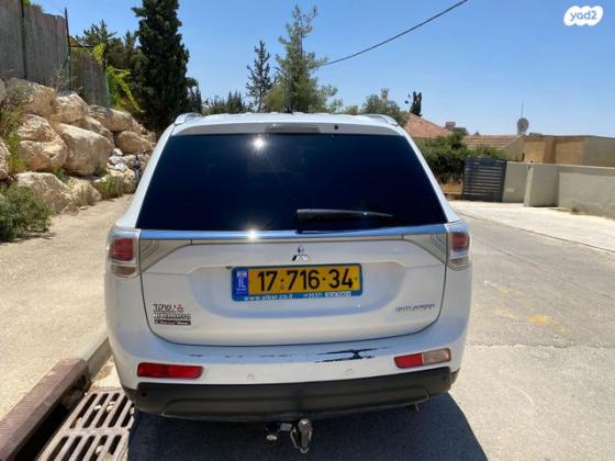מיצובישי אאוטלנדר Instyle אוט' 7 מק' 2.0 (150 כ"ס) בנזין 2015 למכירה בטנא