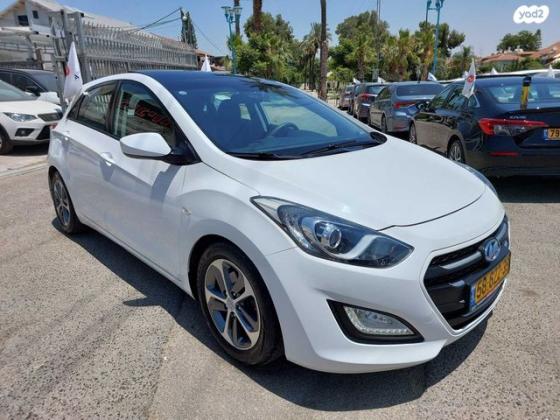 יונדאי i30 Premium אוט' 1.6 (135 כ''ס) בנזין 2016 למכירה ברמלה