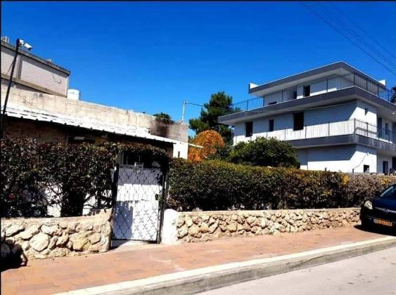 בית פרטי 4.5 חדרים למכירה בפתח תקווה | חיים לסקוב 21 | קרית אלון