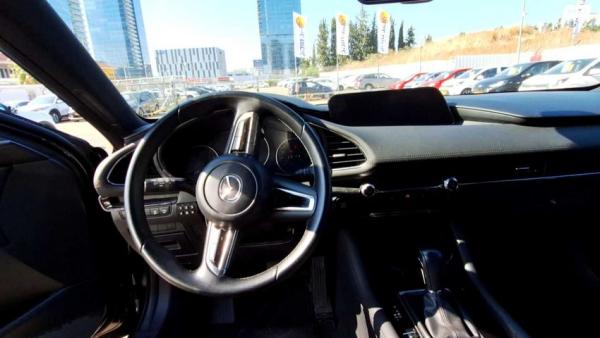 מאזדה i Spirit הצ'בק אוט' 2.0 (165 כ''ס) בנזין 2021 למכירה בתל אביב יפו