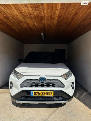 טויוטה RAV4 הייבריד E-motion Sky הייבריד אוט' 2.5 (178 כ''ס) בנזין 2022 למכירה בבסמת טבעון
