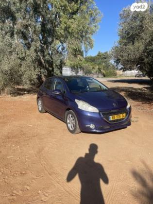 פיג'ו 208 Active ידני 1.2 (82 כ"ס) בנזין 2016 למכירה באור יהודה