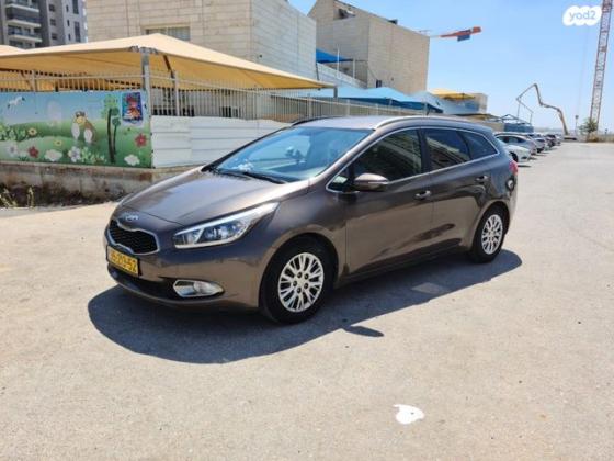 קיה סיד / CEED LX סטיישן אוט' 1.6 (135 כ''ס) בנזין 2013 למכירה בראש העין