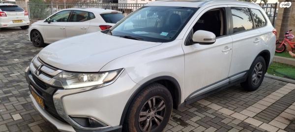 מיצובישי אאוטלנדר Instyle אוט' 7 מק' 2.0 (150 כ"ס) בנזין 2017 למכירה בפתח תקווה