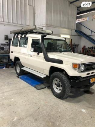 טויוטה לנד קרוזר סדרה 70 75 ידני ארוך דיזל 4.2 דיזל 1998 למכירה בצאלים